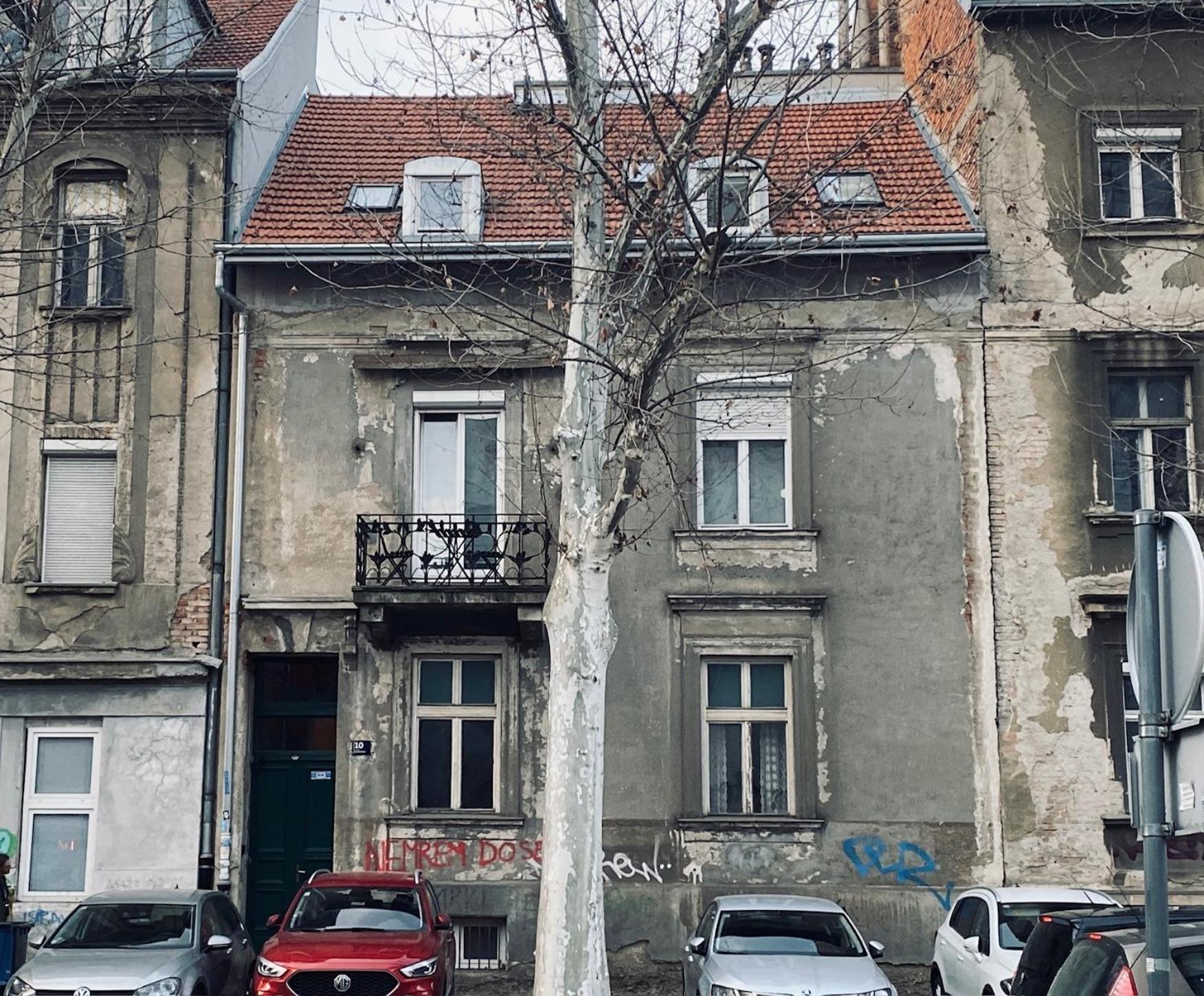Apartament Toni *